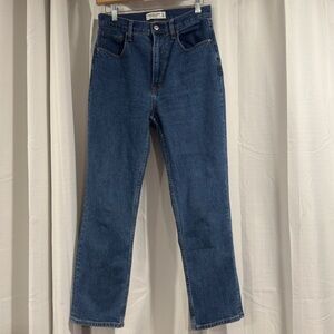 Abercrombie & Fitch Ankle Straight Ultra High Rise Curve Love